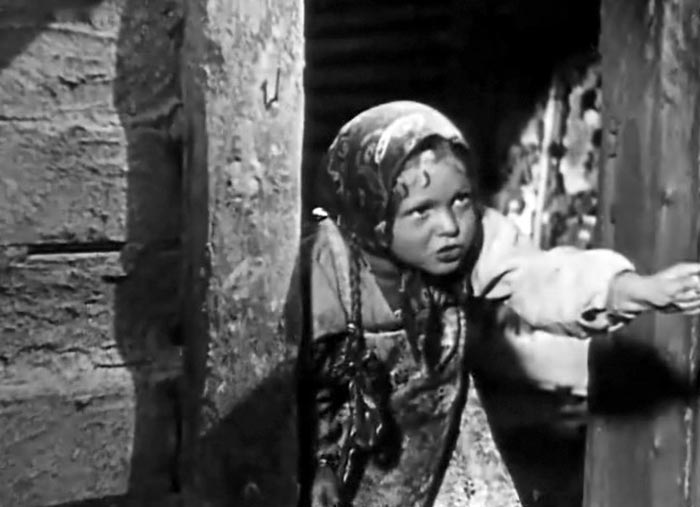 Гуля Королева в фильме Бабы рязанские