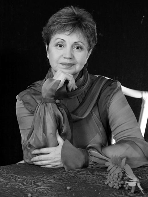 актриса Халида Иванова