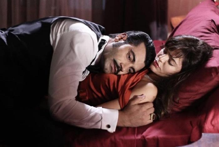 Хилал Алтинбилек в сериале Однажды в Чукурова