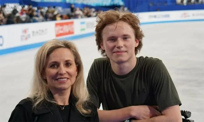 Илья Малинин и мать Татьяна Малинина