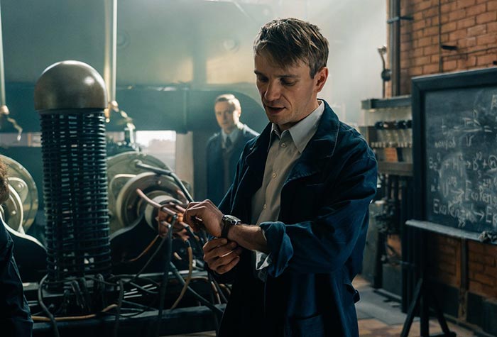 Илья Малаков в роли Георгия Флёрова