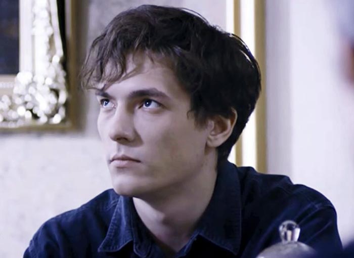 Илья Русь в сериале Наше счастливое завтра