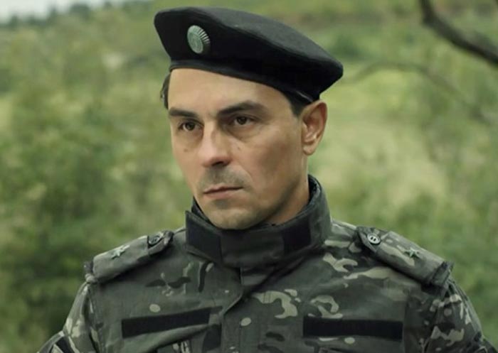 Илья Спинов в сериале Чёрная лестница