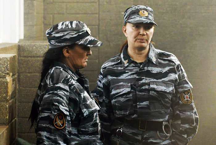 Ирина Кара в сериале Убивая Еву