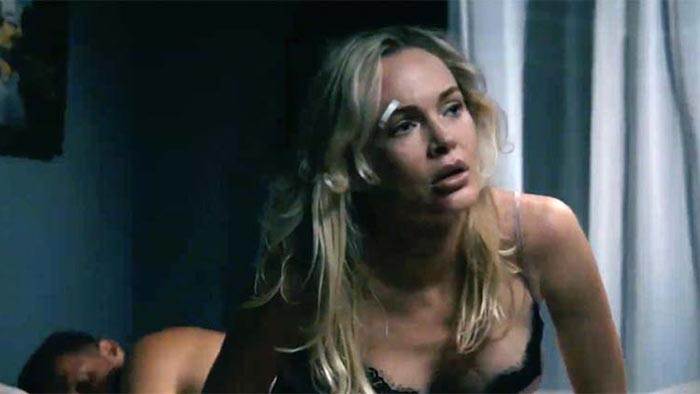 Ирина Кобзева в фильме Странный дом