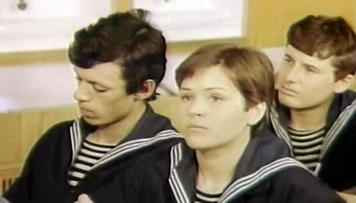 Ирина Лавринова в фильме Девушка и море