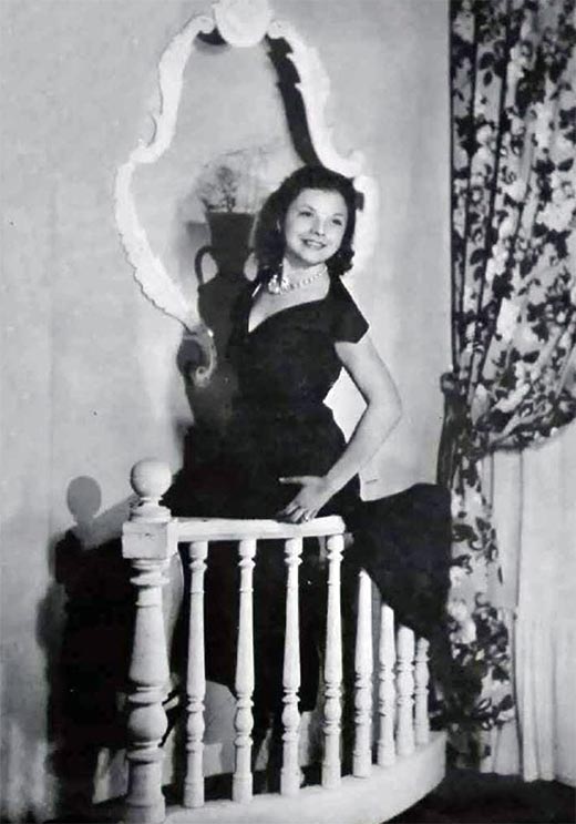 Исабель Мартинес де Перон в молодости