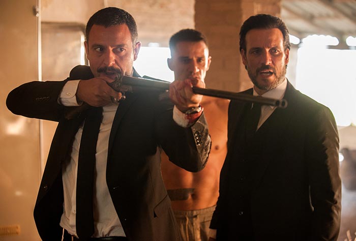 Исак Феррис в сериале Гиганты