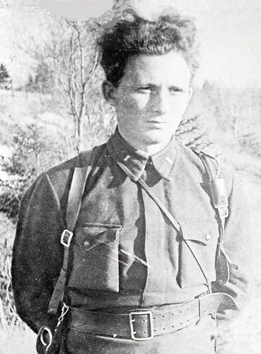 Иван Стаднюк в молодости