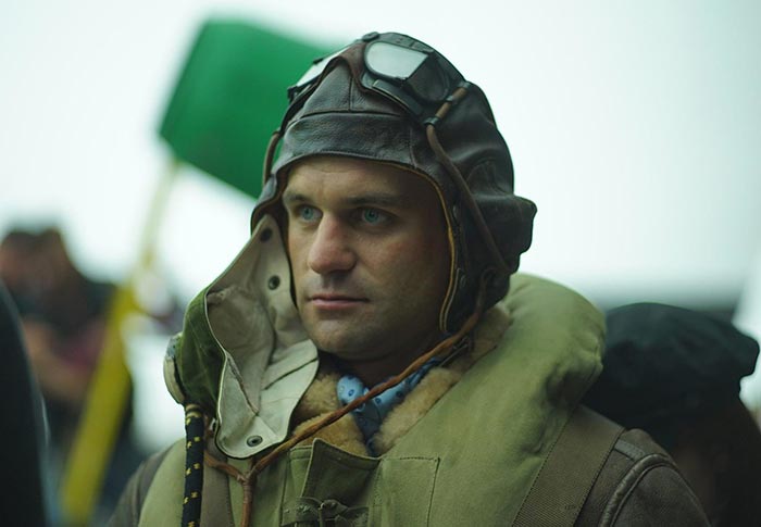 Иван Реон в фильме Крылья урагана