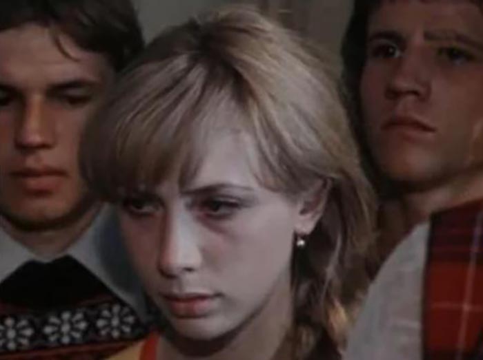 Изабелла Чирина в фильме Лес, в который ты никогда не войдёшь