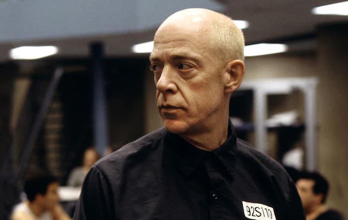 Джей Кей Симмонс в сериале Тюрьма Оз