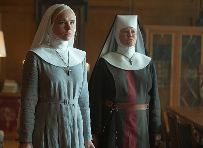 Жаклин Байерс в фильме Зловещий свет