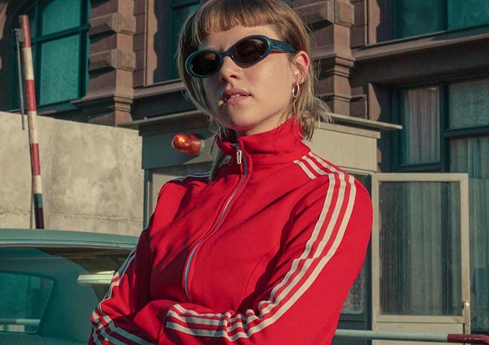 Йелла Хаазе в сериале Клео