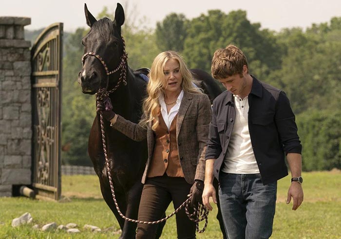 Джессика Кэпшоу в сериале 911: Нэшвилл