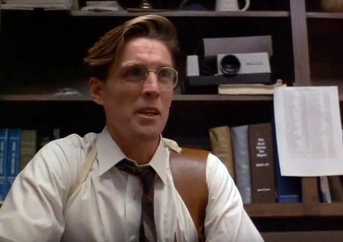 Джон Гловер в фильме Бегущая мишень