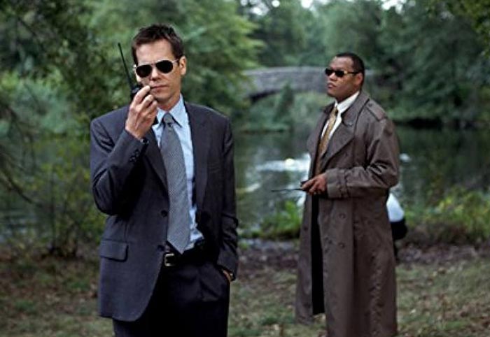 Кевин Бэйкон в фильме Таинственная река