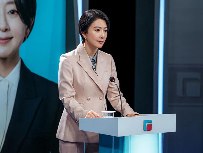 Ким Хи Э в сериале Смерч