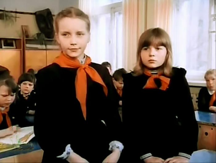 Кира Лебедева в фильме Плыви, кораблик...