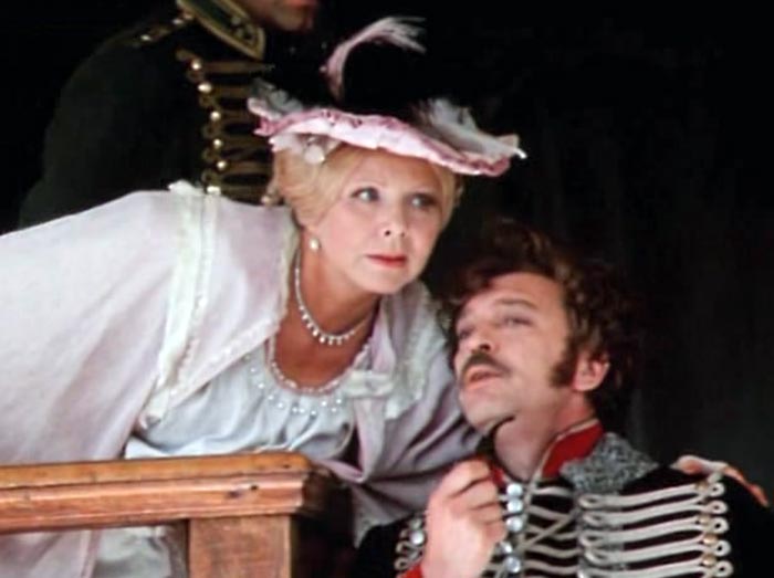 Клавдия Хабарова в фильме Принцесса цирка