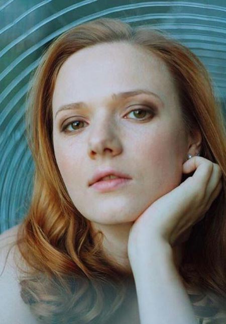 актриса Ксения Лавроненко