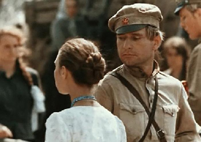 Леонид Бакштаев в фильме Бумбараш