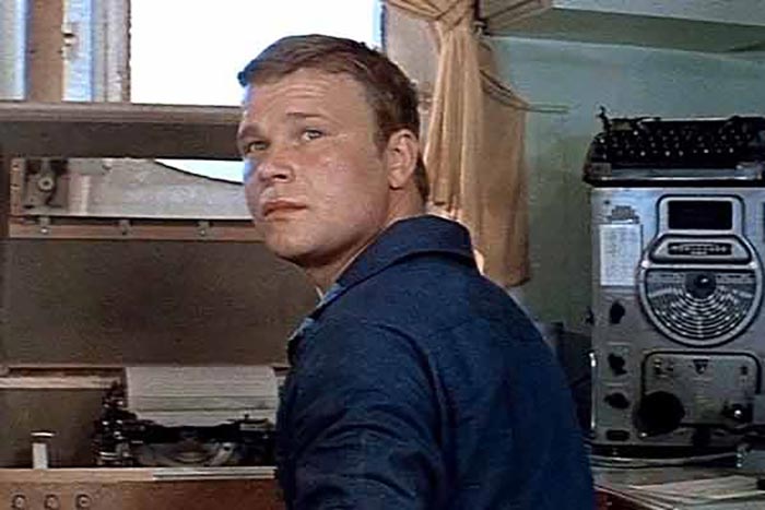 Леонид Трутнев в фильме Пираты XX века