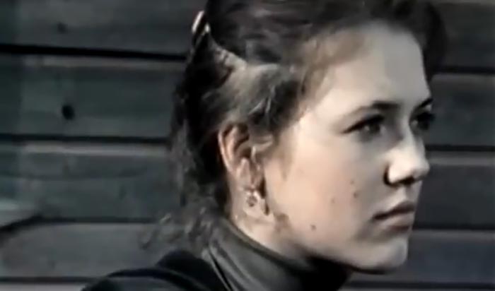 Лидия Петракова в фильме Чужая компания