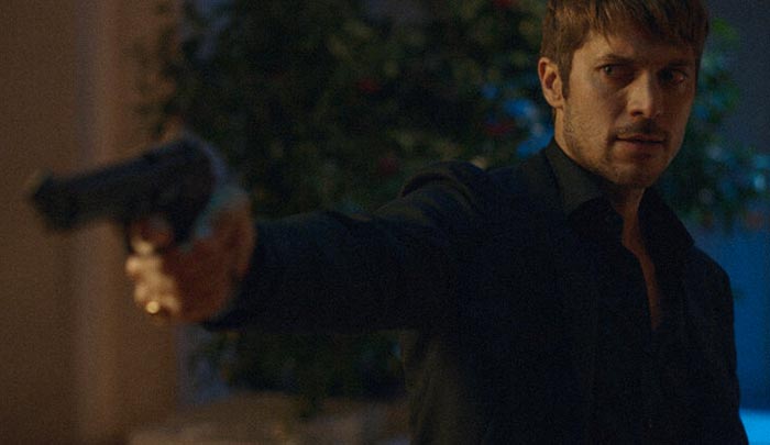 Люка Браво в фильме Третий не лишний