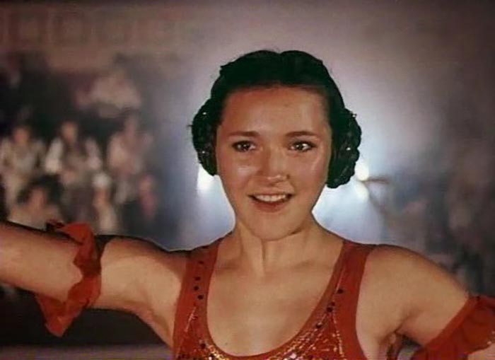 Людмила Кондратюк в фильме Золотые туфельки