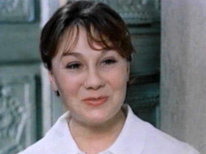 Людмила Крячун в фильме Ищу человека