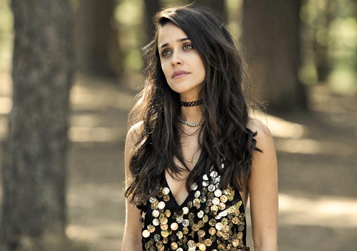 Макарена Гарсия в фильме Святой лагерь!