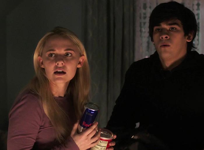 Мэдисон Айсмен в фильме Ужастики 2: Беспокойный Хеллоуин