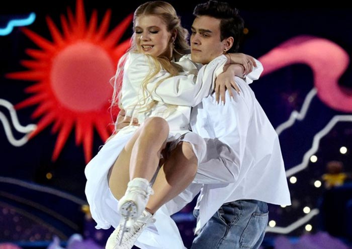 Макар Игнатов и Александра Трусова на льду