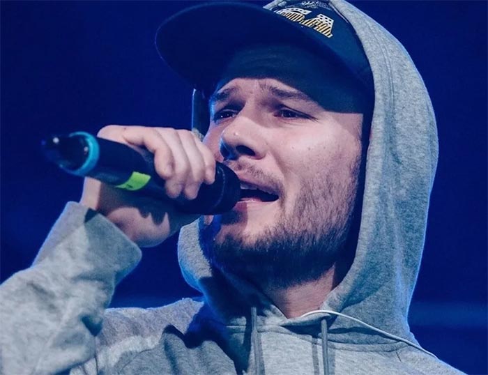 певец Макс Корж