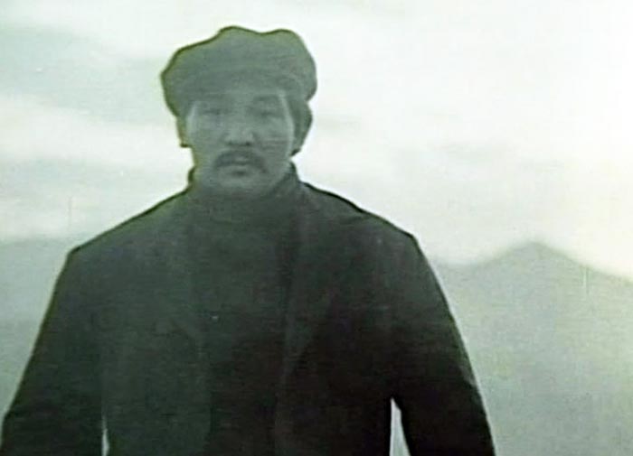 Марат Азимбаев в фильме Человек-олень...