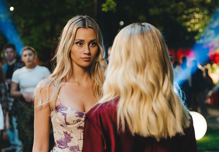 Мария Камова в сериале Москва слезам не верит. Все только начинается