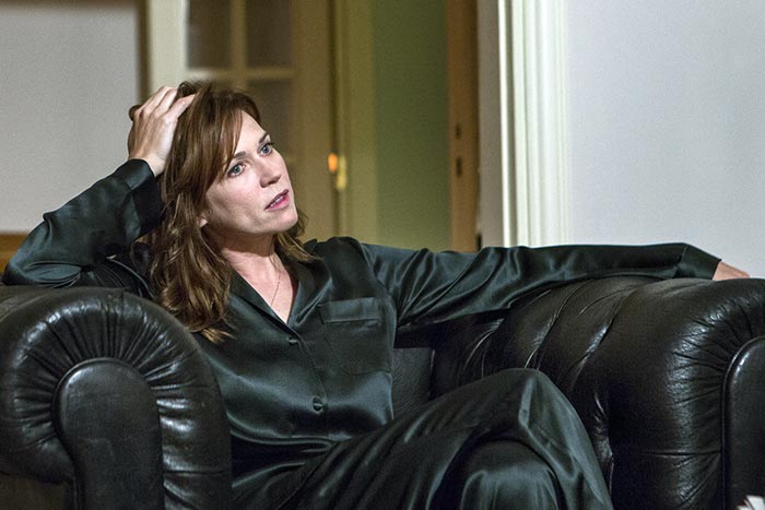 Мари-Жозе Кроз в фильме Признание