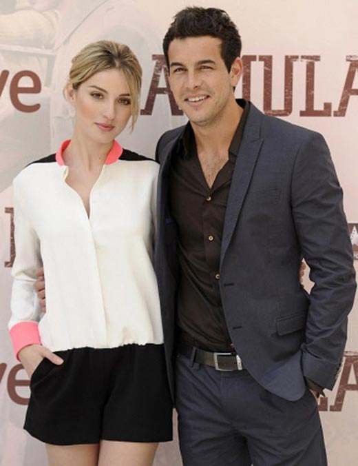 Марио Касас и Мария Вальверде