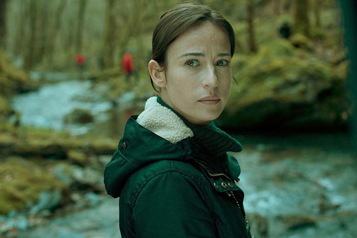 Марта Этура в фильме Невидимый страж