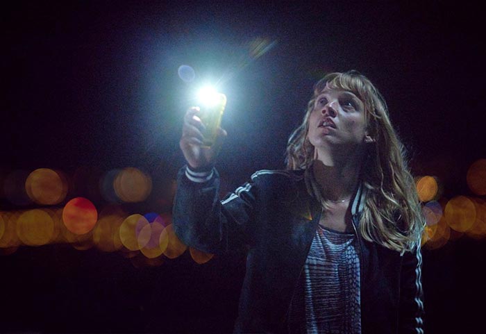 Меган Нортам в фильме Тем временем на Земле