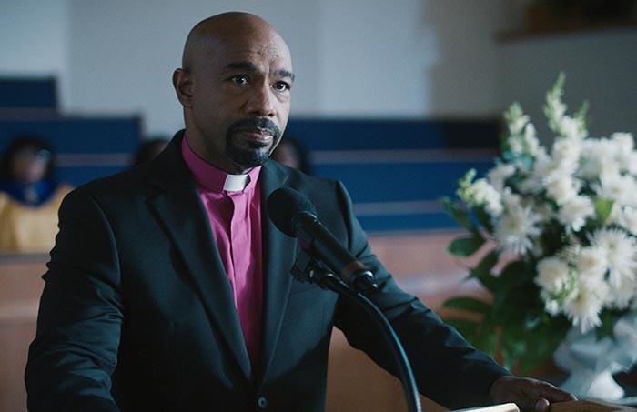 Майкл Бич в сериале Королевство бизнеса