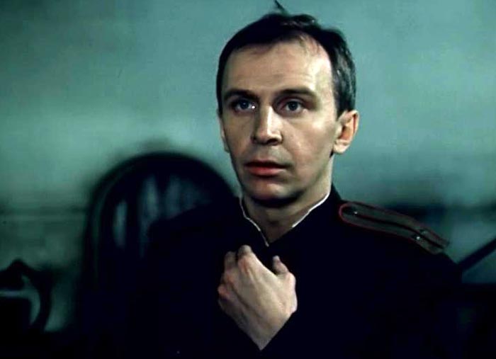 Михаил Мокеев в фильме Батальоны просят огня