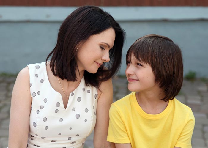 Михаил Шульц в сериале Дом на краю радуги