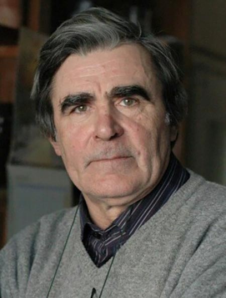 актер Михаил Янко