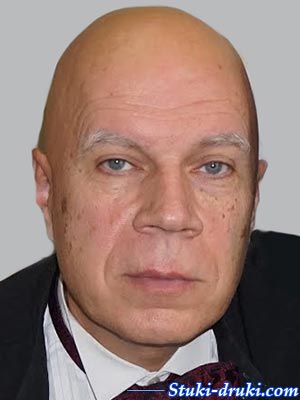 виолончелист Михаил Уткин