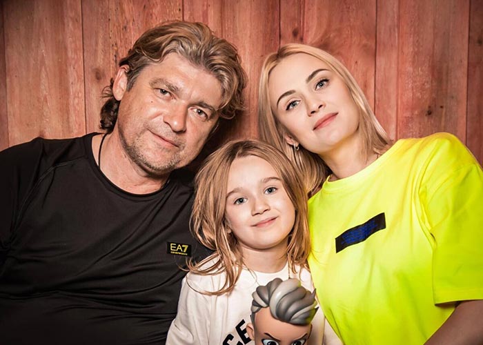 Милана Ананко с родителями