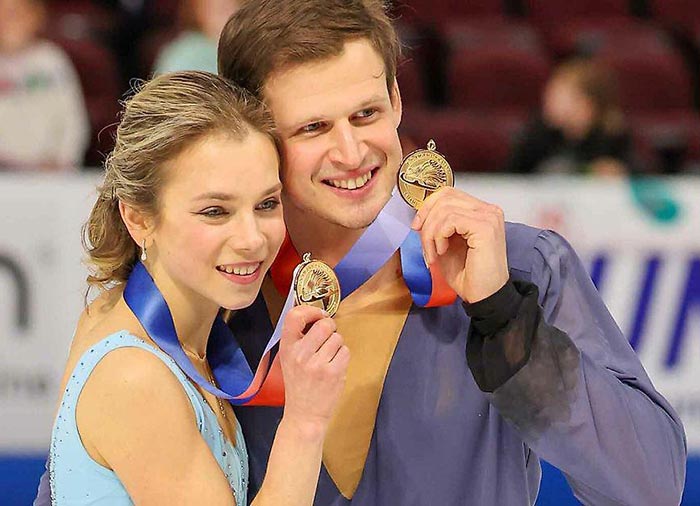 Миша Митрофанов и Алиса Ефимова