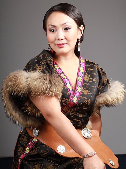 актриса Надежда Мунконова