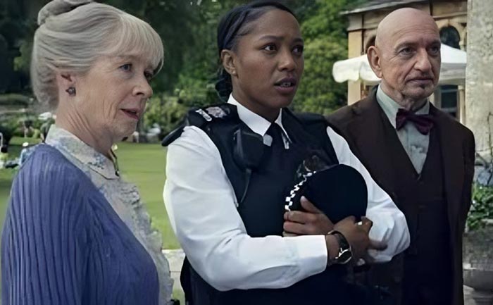 Наоми Аки в фильме Клуб убийств по четвергам